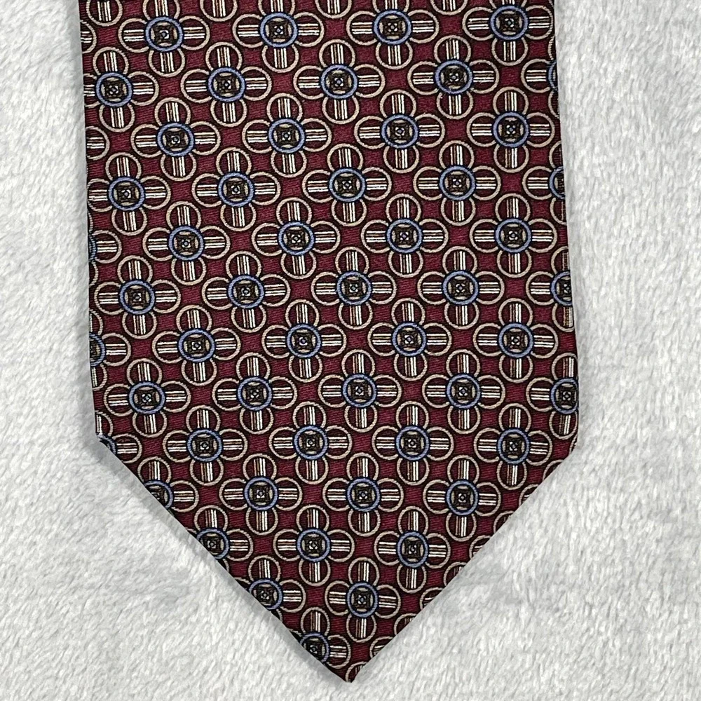 Christian Dior Monsieur Burgundy Geometric Medallion Silk Necktie Made in USA